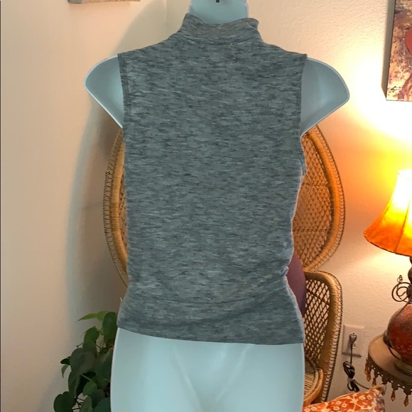 Sweater crop top - Picture 2 of 2